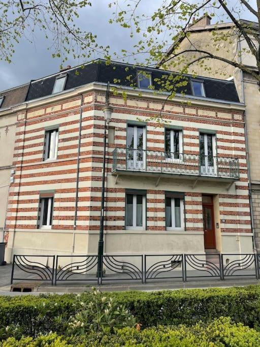 Ferienwohnung Le Tanneur Épernay Exterior foto